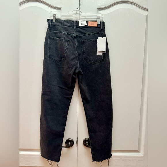Women’s Quicksilver jeans in size 28 - Picture 2 of 5